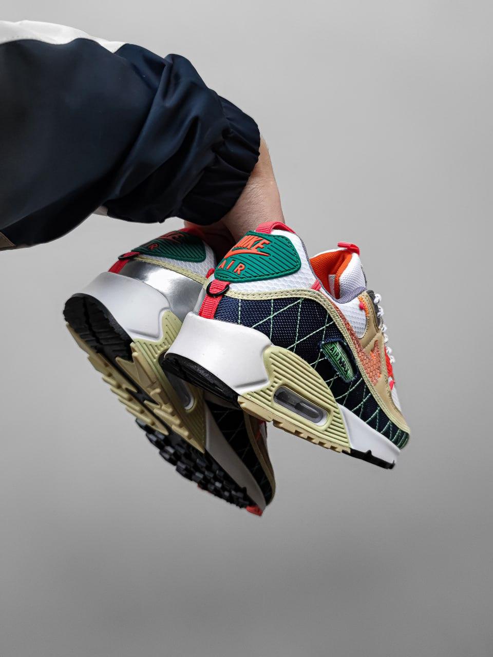 NIKE AIR MAX 90 MOUNTAINEERING