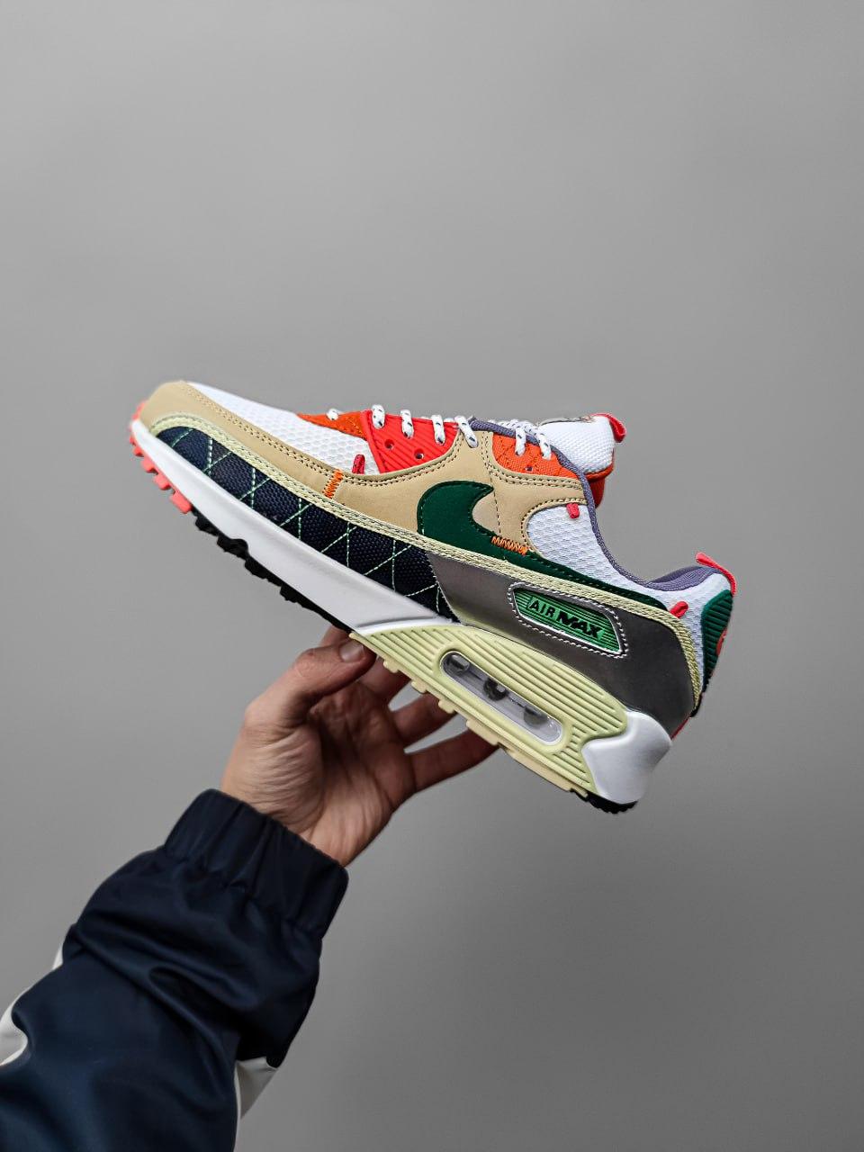 NIKE AIR MAX 90 MOUNTAINEERING