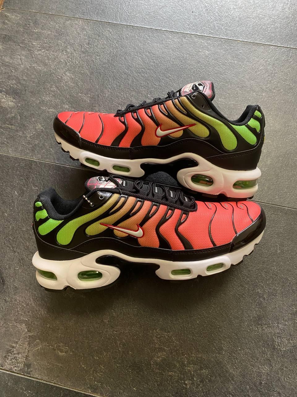 Nike Air Max Plus Gs Green Strike Flash Crimson