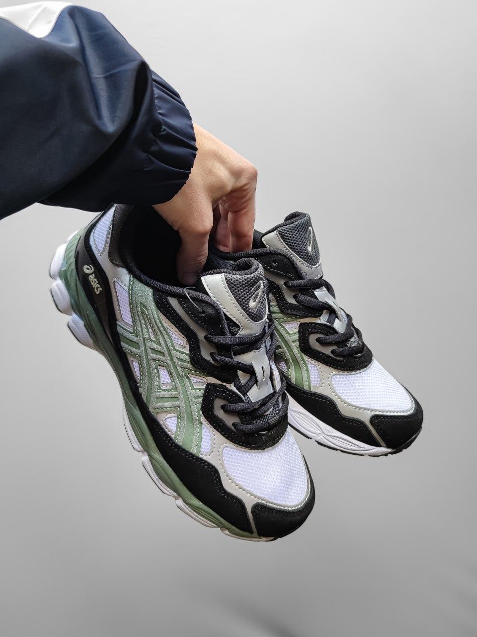Asics Gel NYC Green