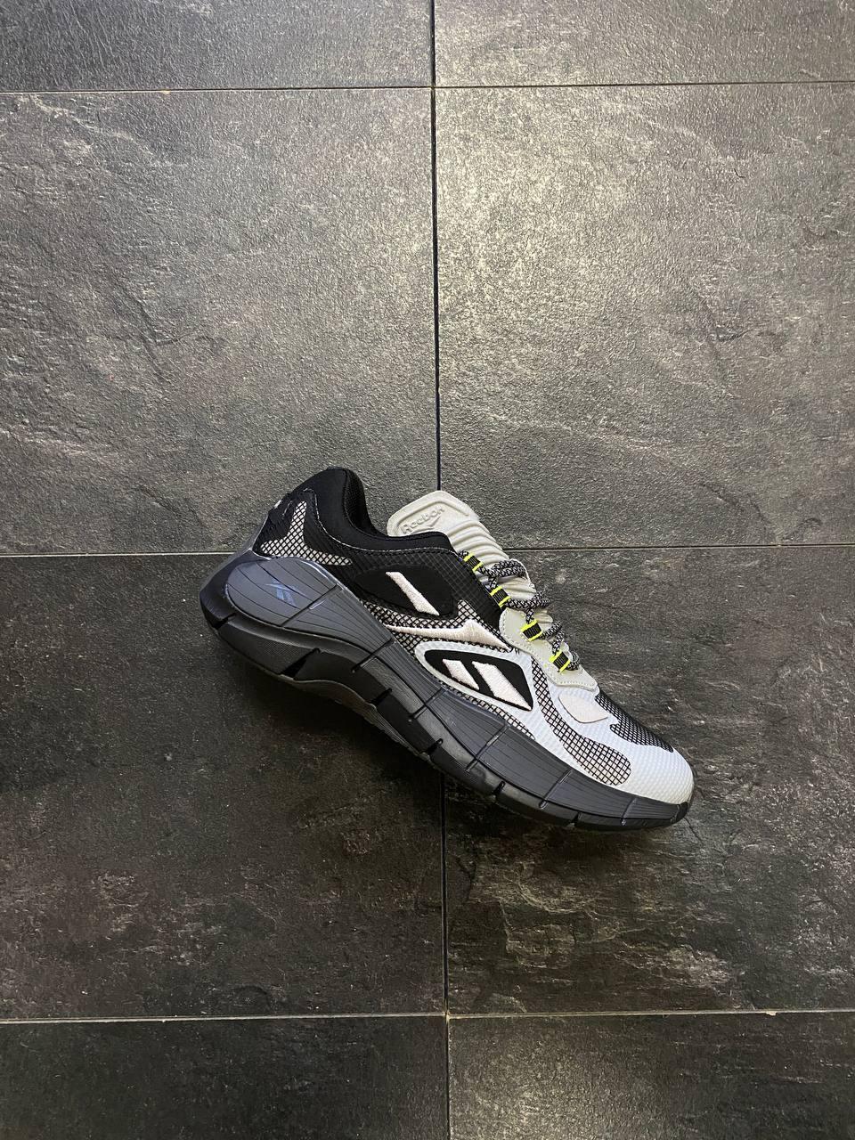 Reebok Zig Kinetica Gray Black