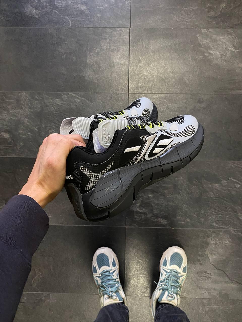 Reebok Zig Kinetica Gray Black