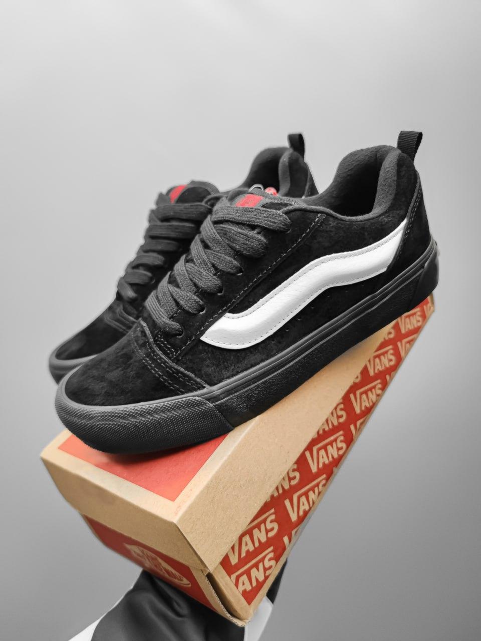 Vans KNU Skool Black v3