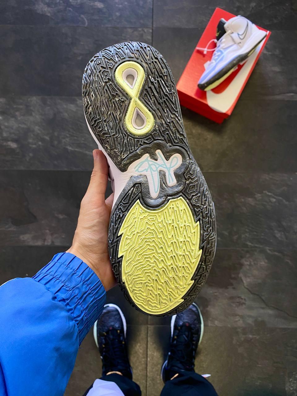Nike Kyrie 8 Infinity White