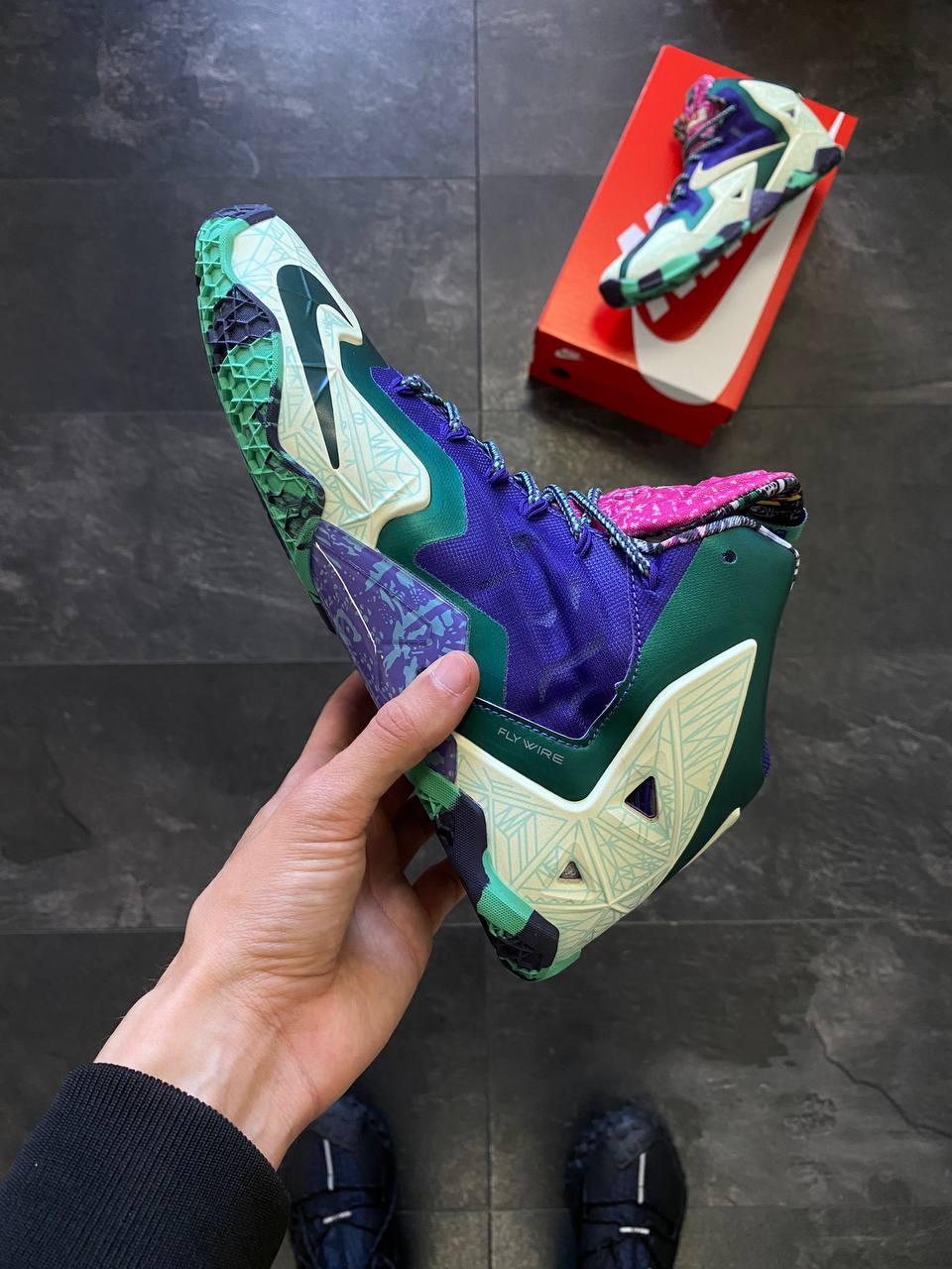 NIKE LEBRON XI GUMBO