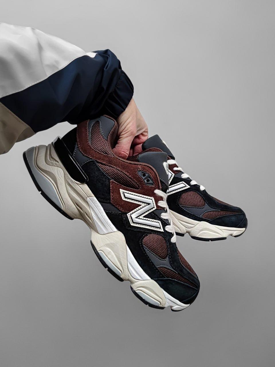 New Balance 9060 Black/Brown