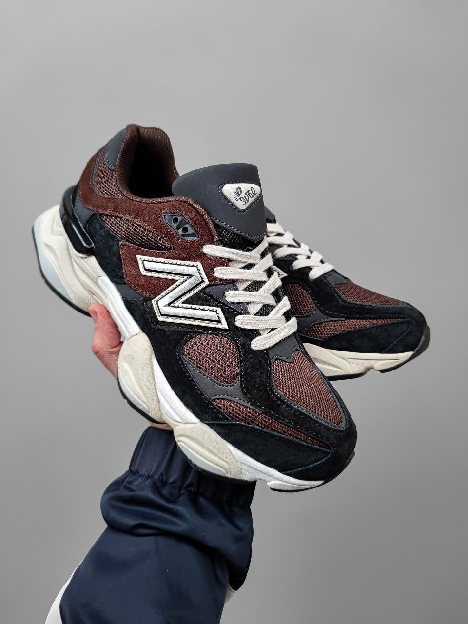 New Balance 9060 Black/Brown