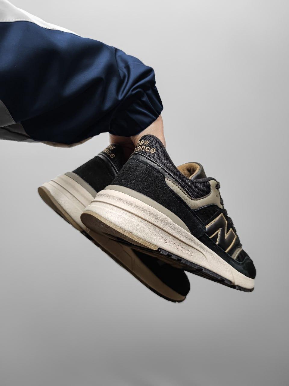 New Balance 997 Black / Haki