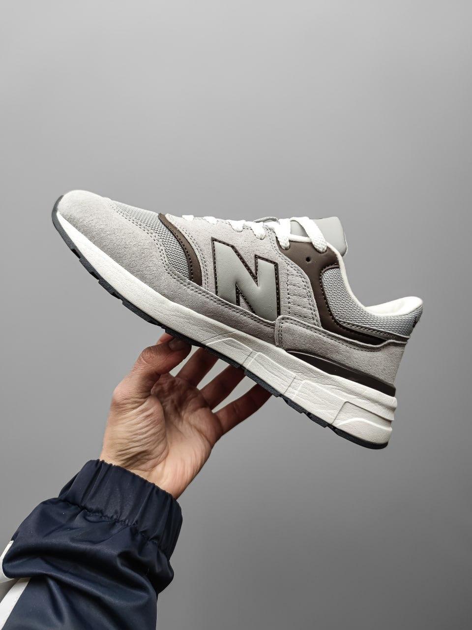 New Balance 997 Gray / Brown