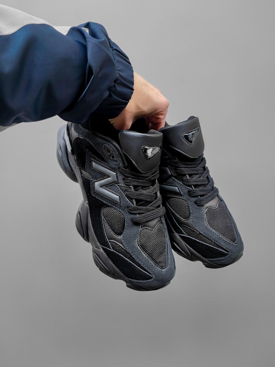 New Balance 9060 Black/Navi