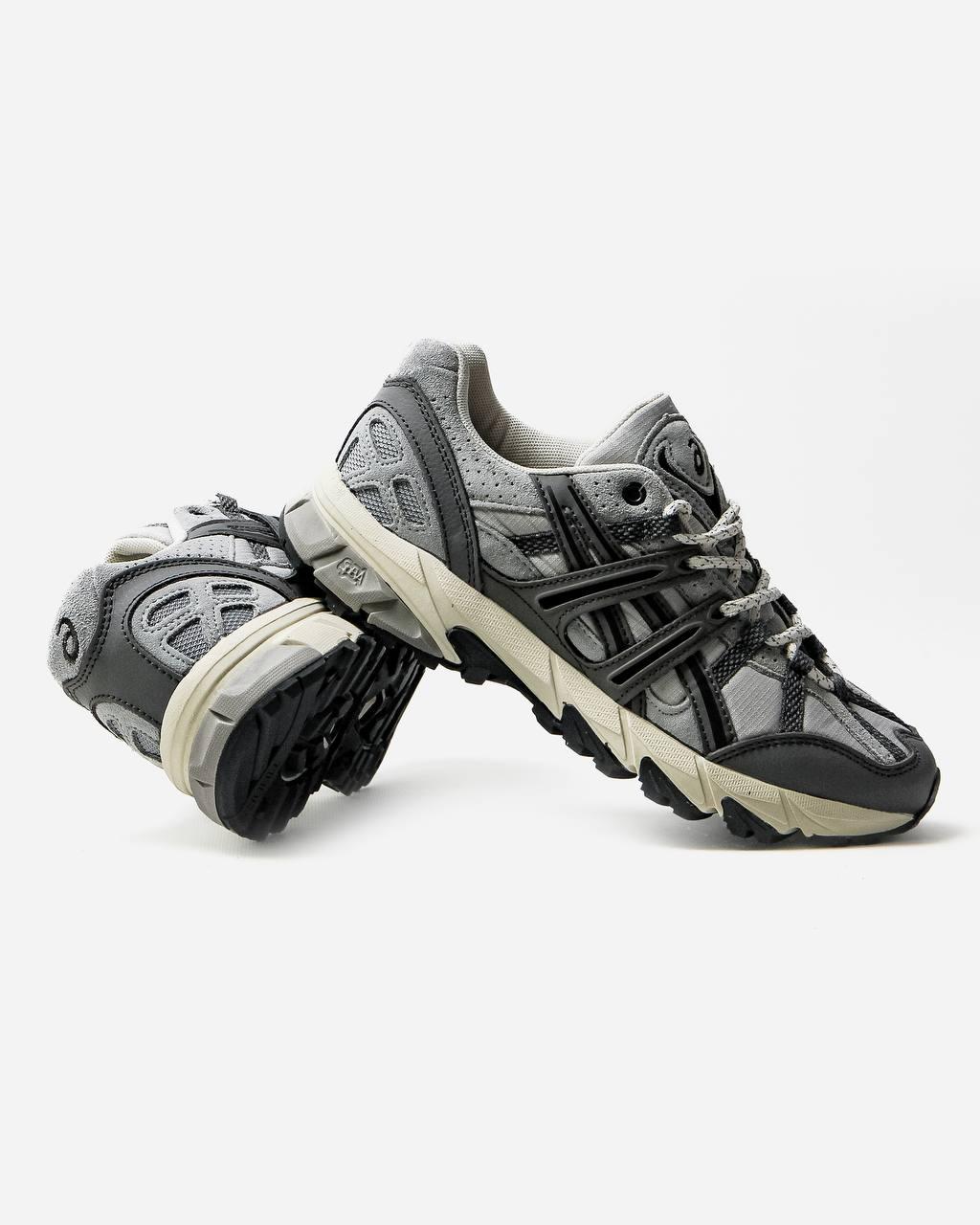 Asics Gel Somona 10-50 Grey