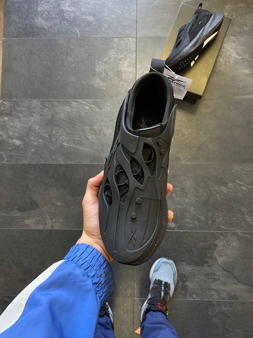 Reebok Floatride Black