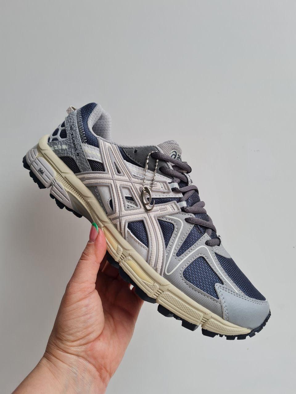 ASICS Gel-Kahana 8 Beige Grey
