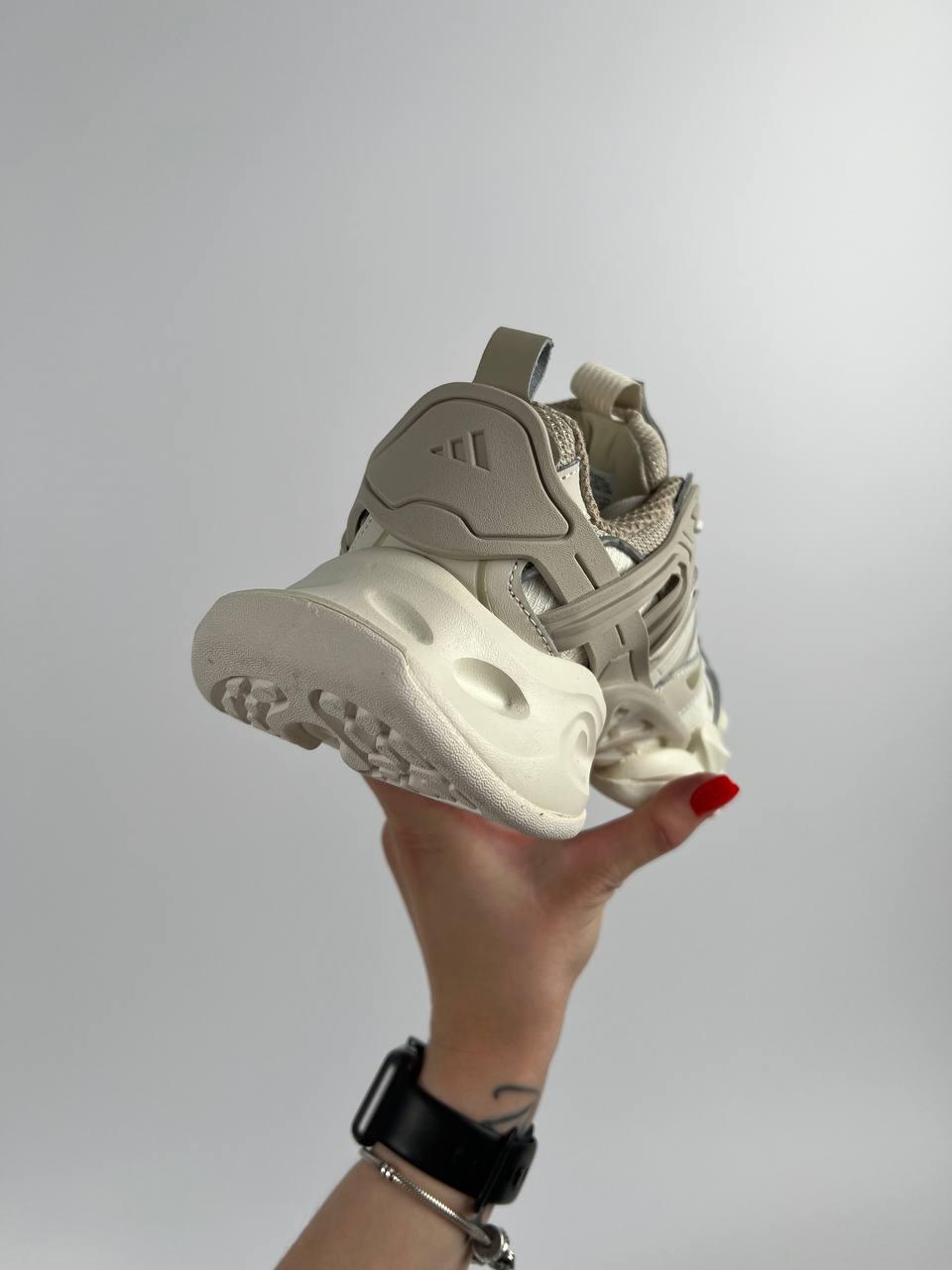 Adidas Vento XLG Deluxe Beige