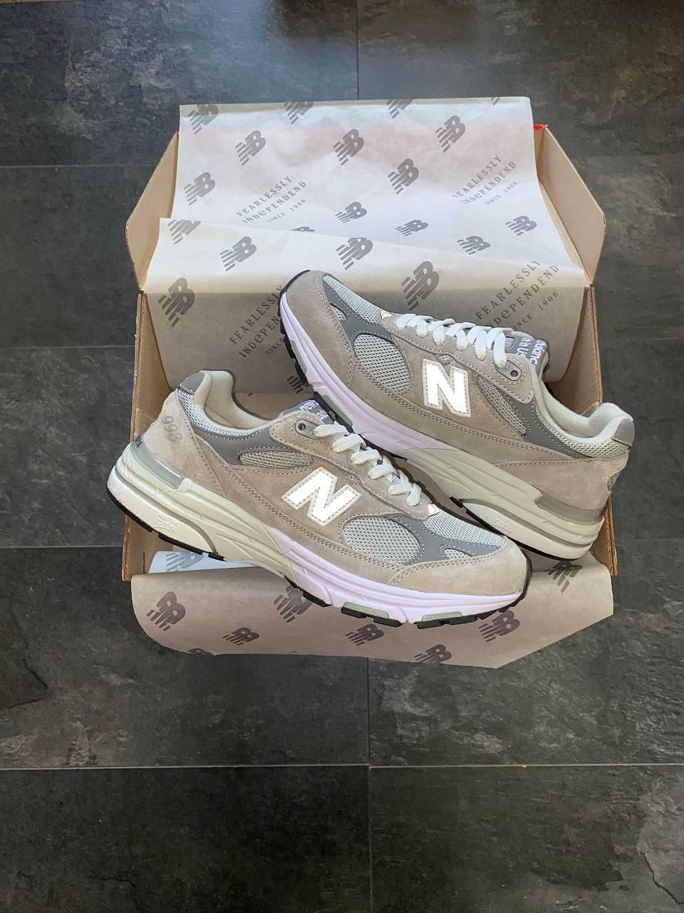 New Balance 993