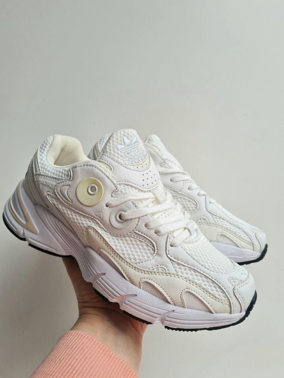 Adidas Astir Champagne White
