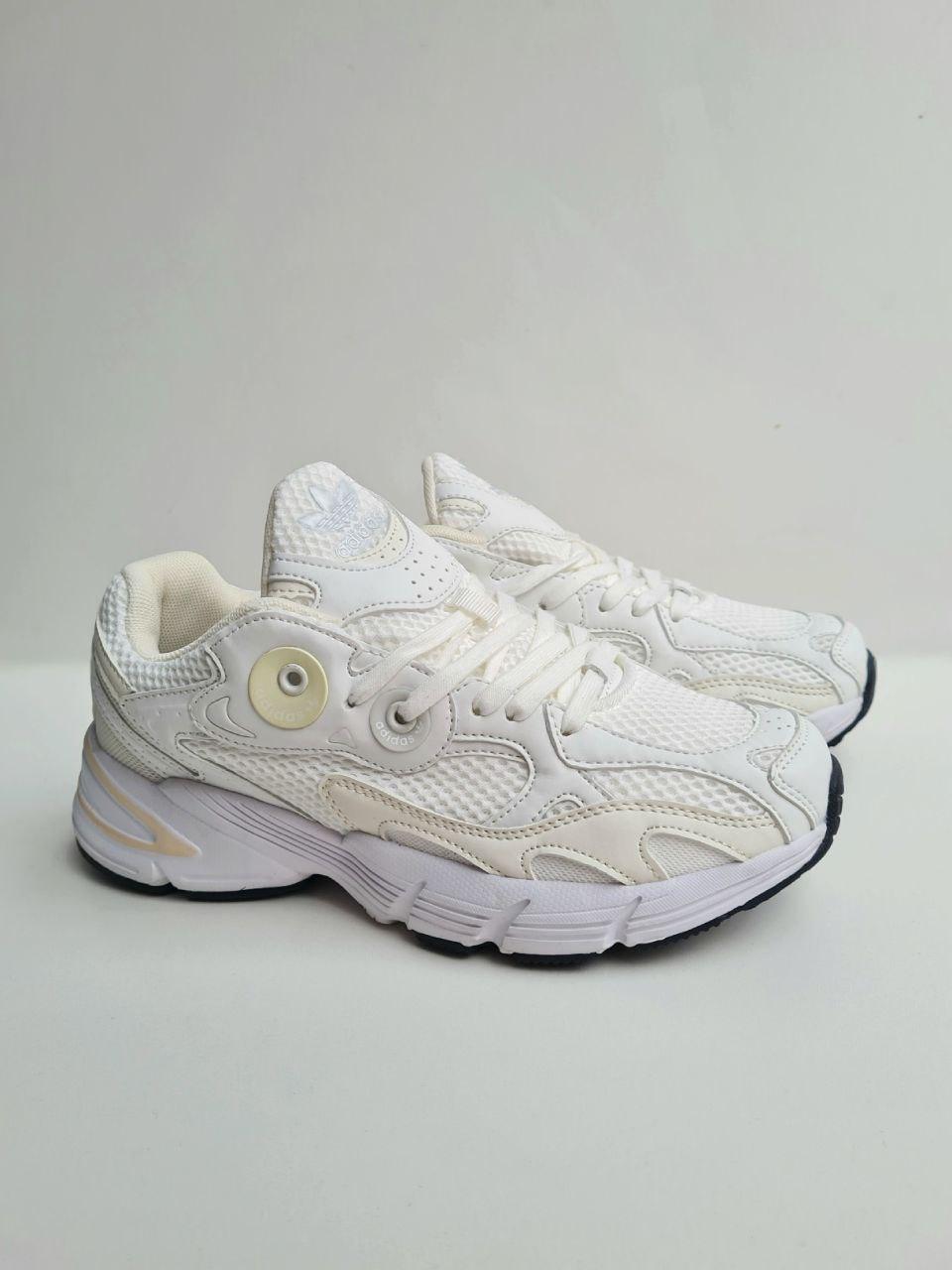 Adidas Astir Champagne White