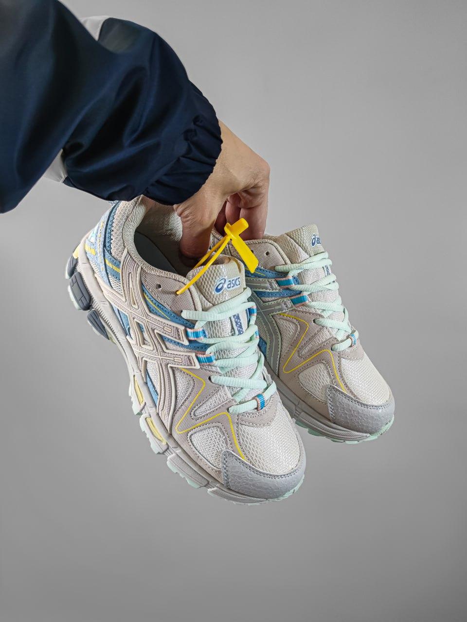 Asics Gel Kahana 8 Light Mint