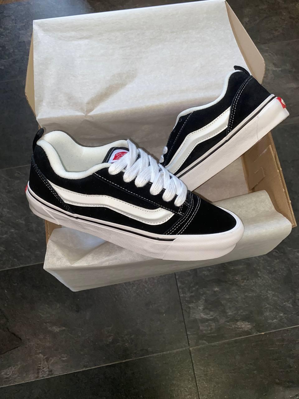 Vans KNU Skool Black White
