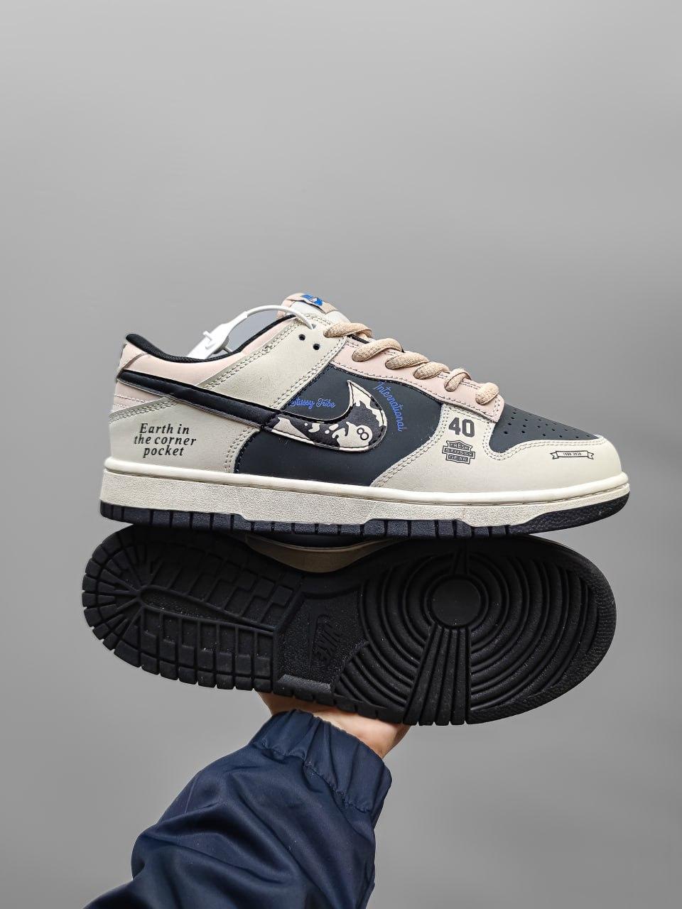 Nike SB Dunk Low x Stussy 40th v2