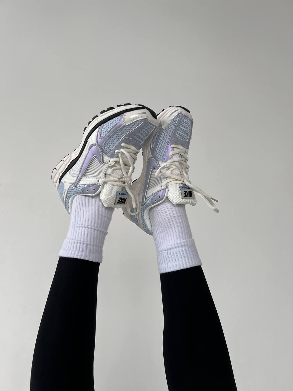Nike Zoom Vomero 5 Blue White