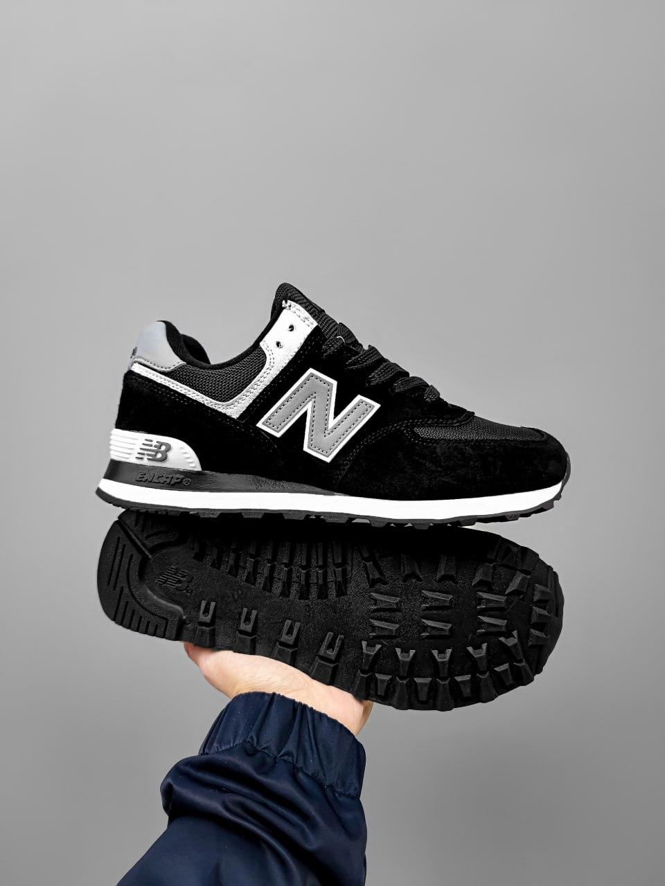 New Balance 574 Black/White