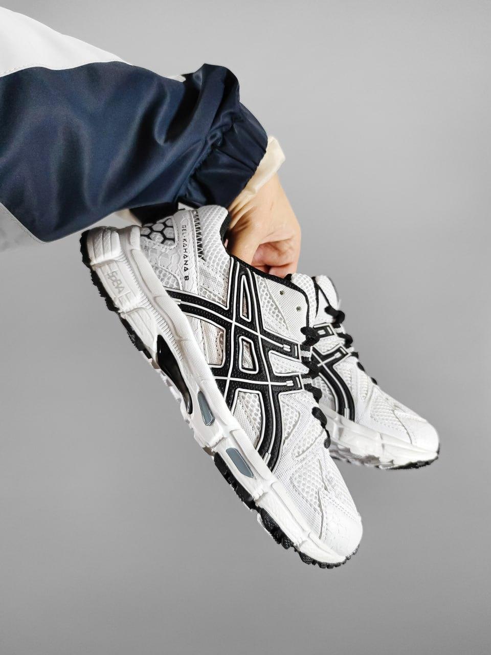 Asics Gel Kahana 8 White/Black v4