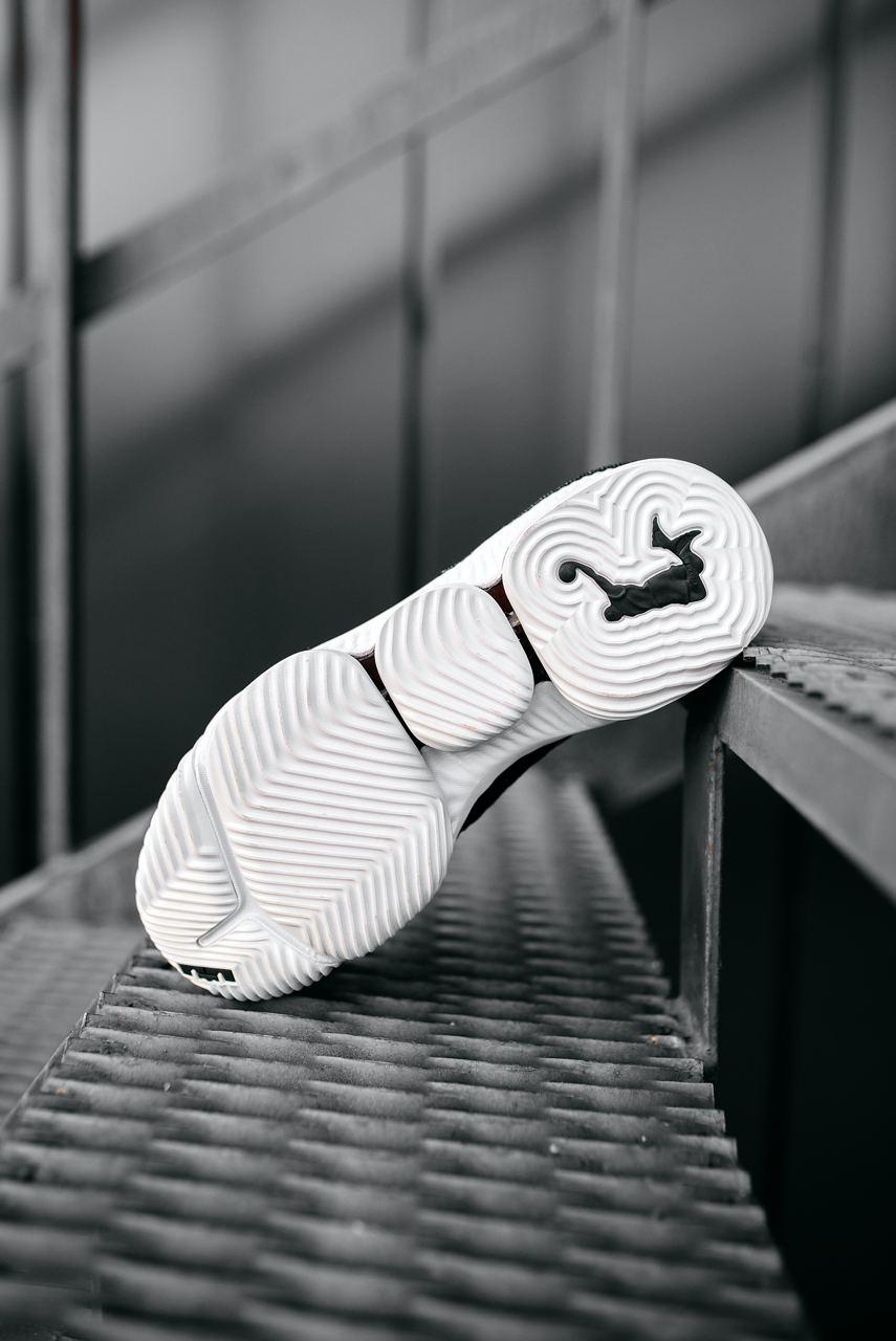 Nike LeBron 16 Black White