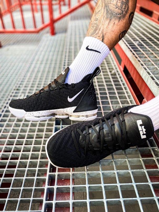 Nike LeBron 16 Black White