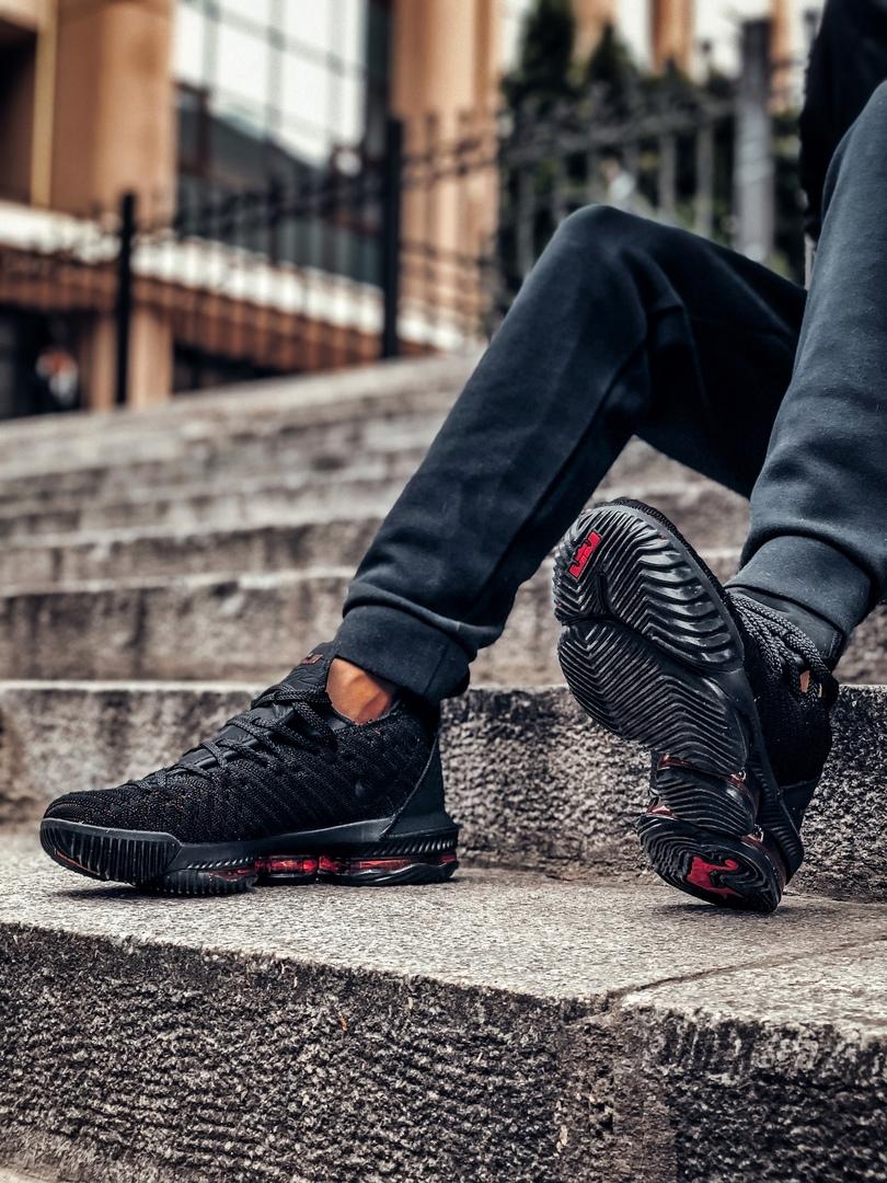 Nike LeBron 16 Fresh Bred