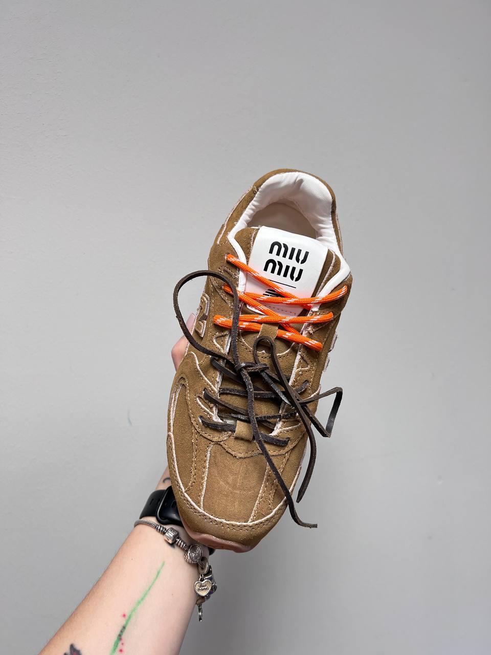 New Balance x Miu Miu 530 Cinnamon