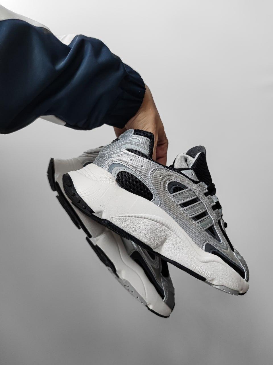 Adidas Ozmillen Silver/Black