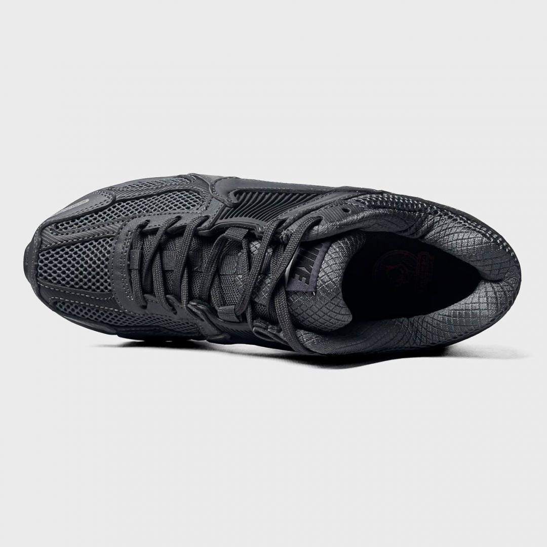 Nike Zoom Vomero 5 Black
