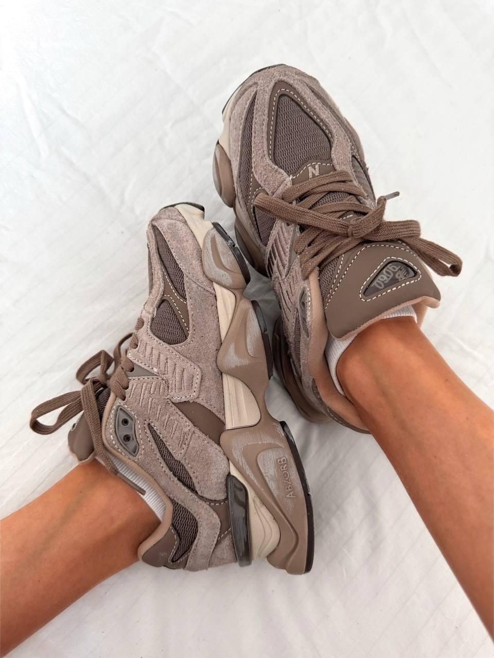 New Balance 9060 “MUSHROOM BROWN”