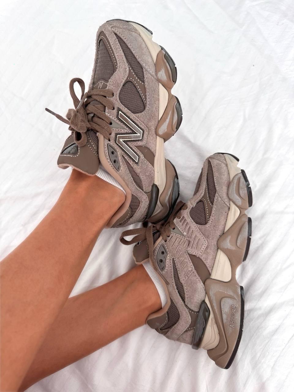 New Balance 9060 “MUSHROOM BROWN”