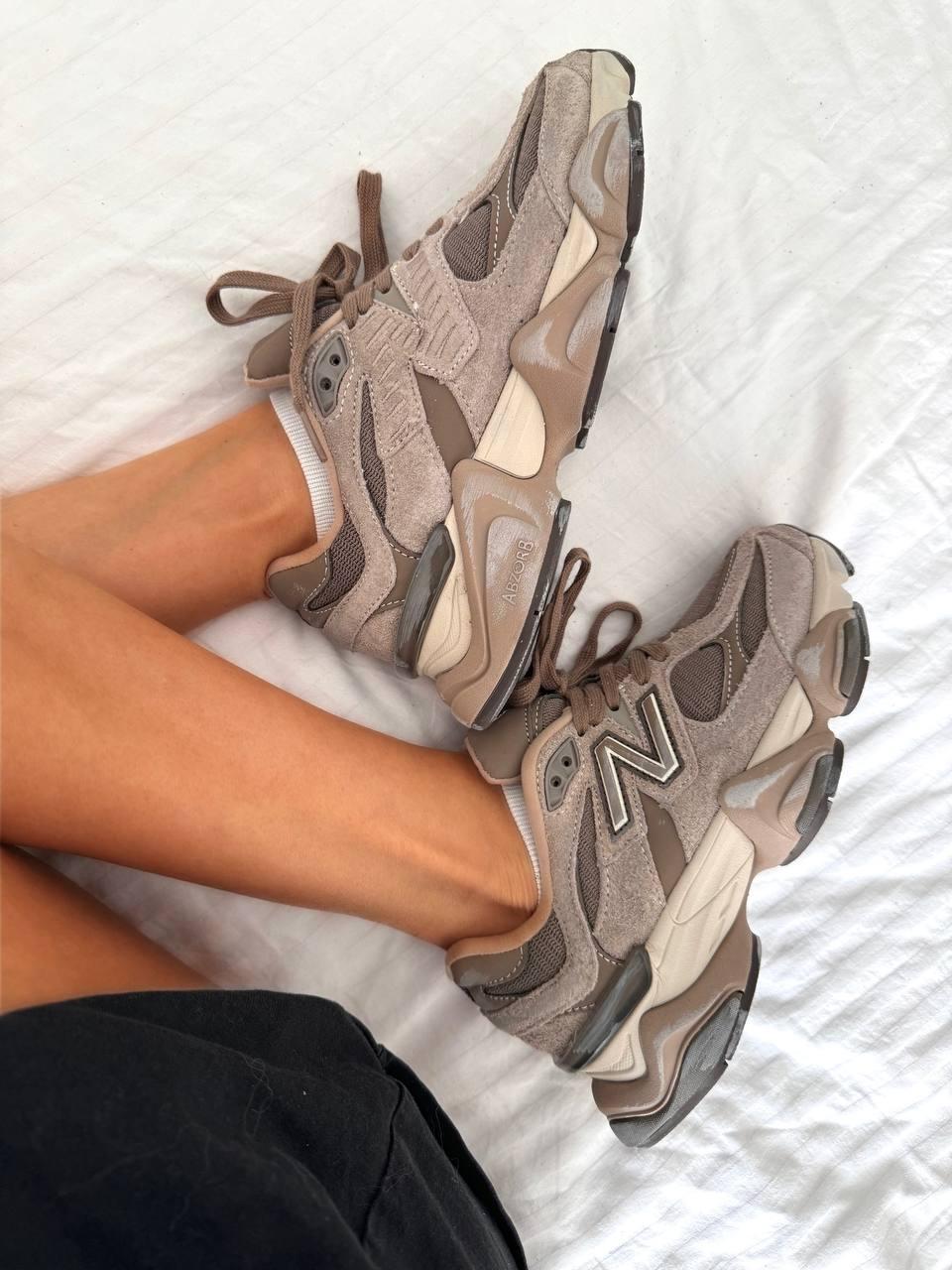 New Balance 9060 “MUSHROOM BROWN”