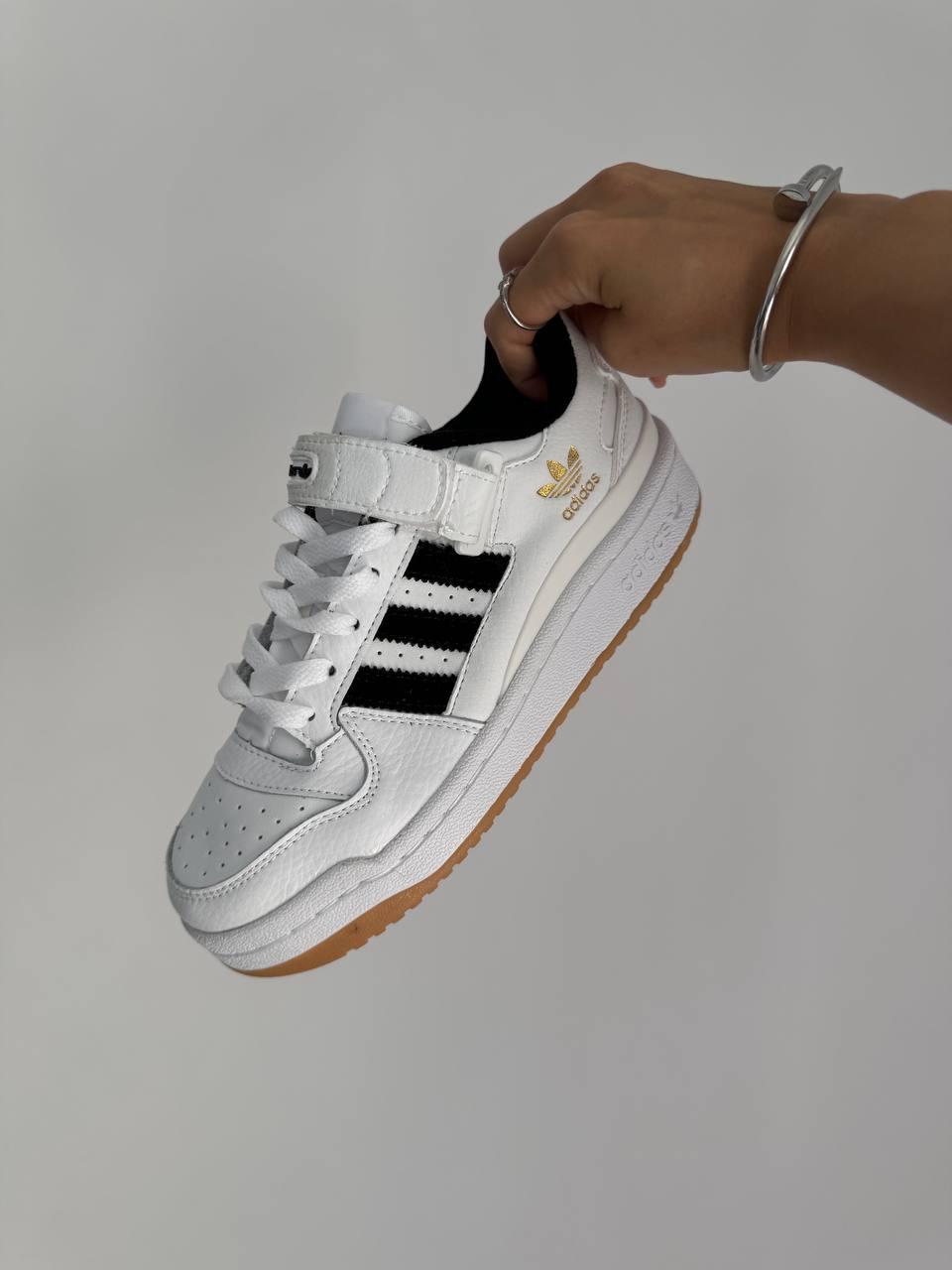 Adidas Forum WHITE / BLACK GUM