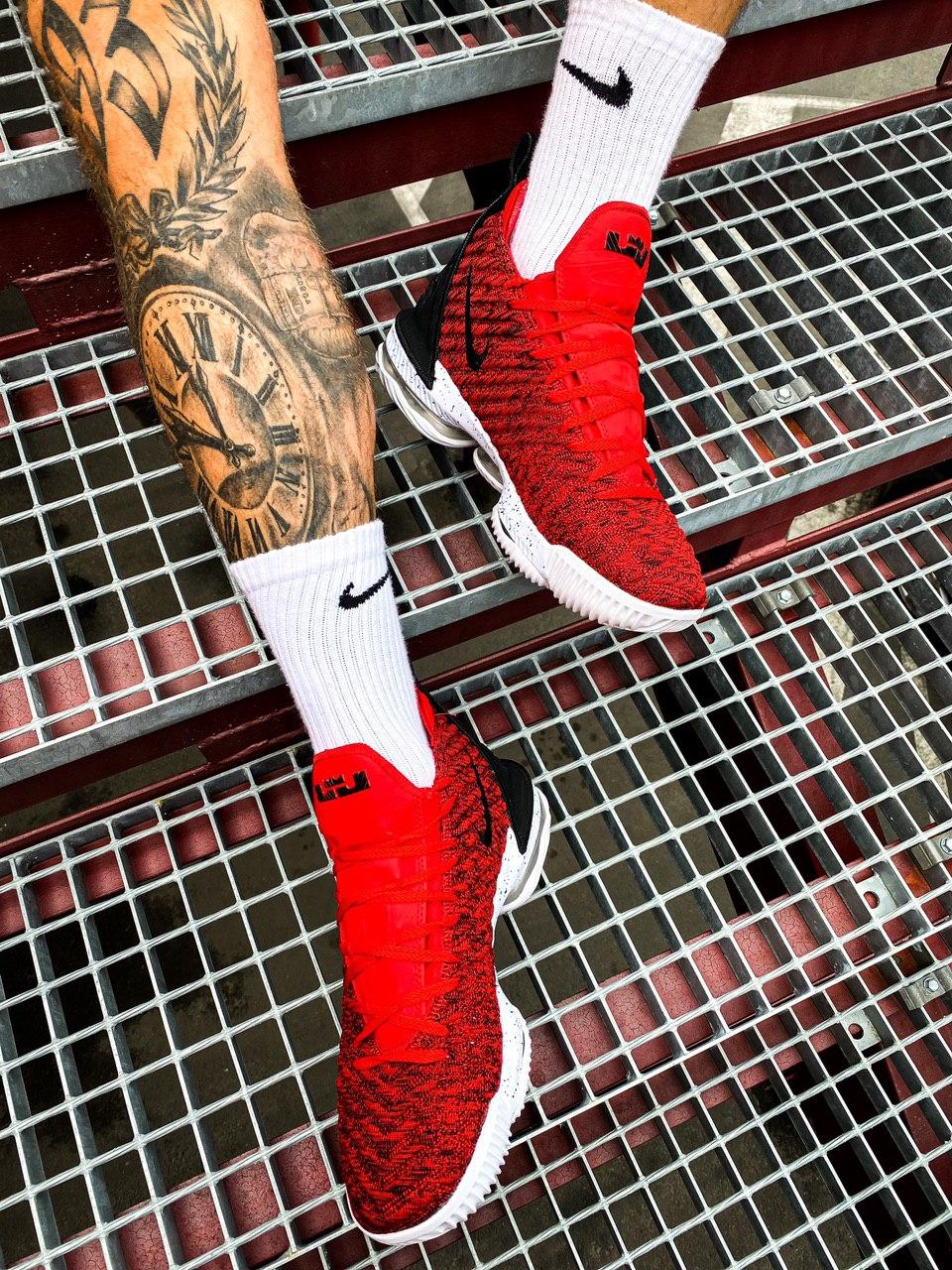 Nike LeBrone 16 White Red Black
