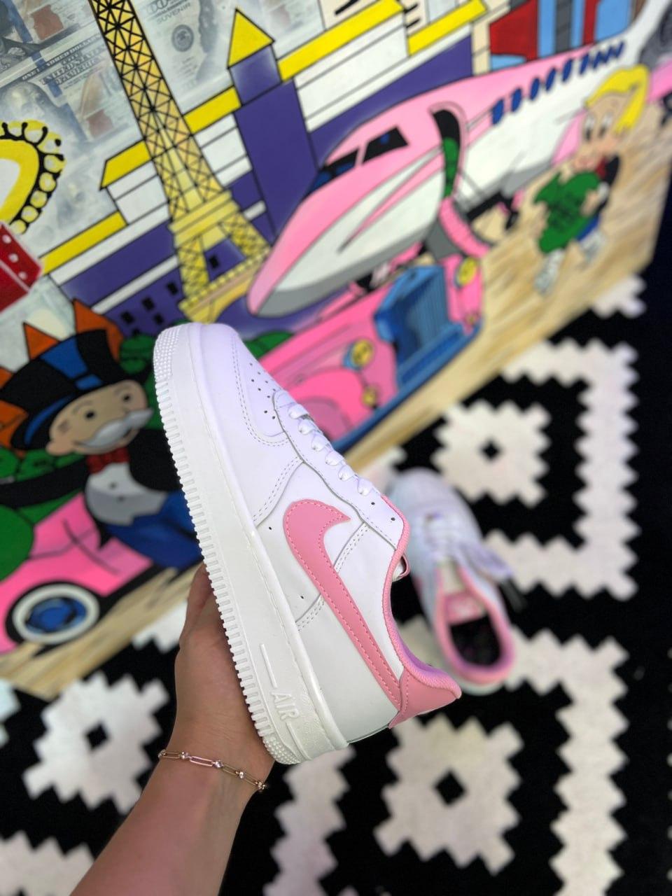 Nike Air Force 1 White/Pink