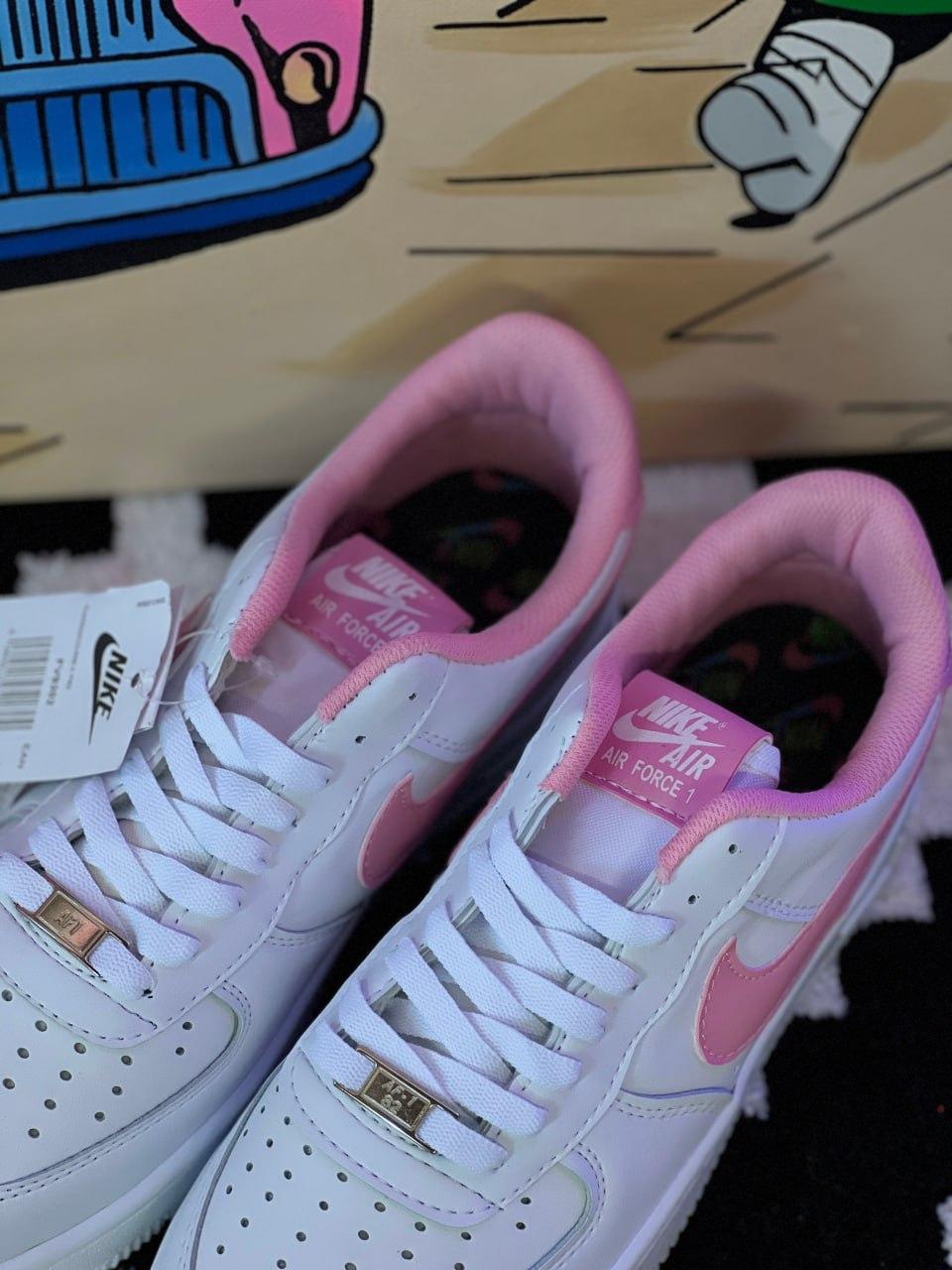 Nike Air Force 1 White/Pink