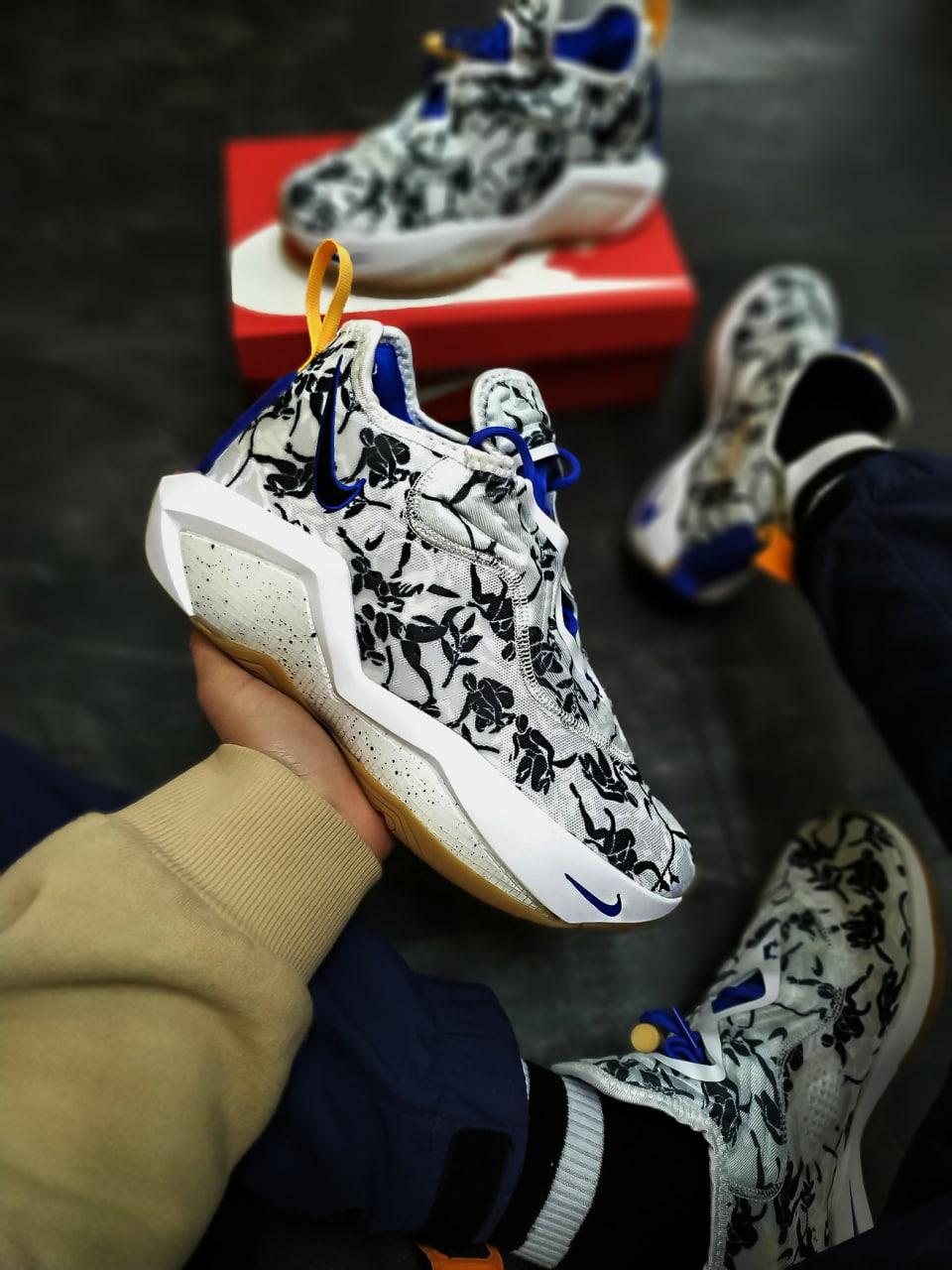 Nike LeBrone Soldier 14 White Black