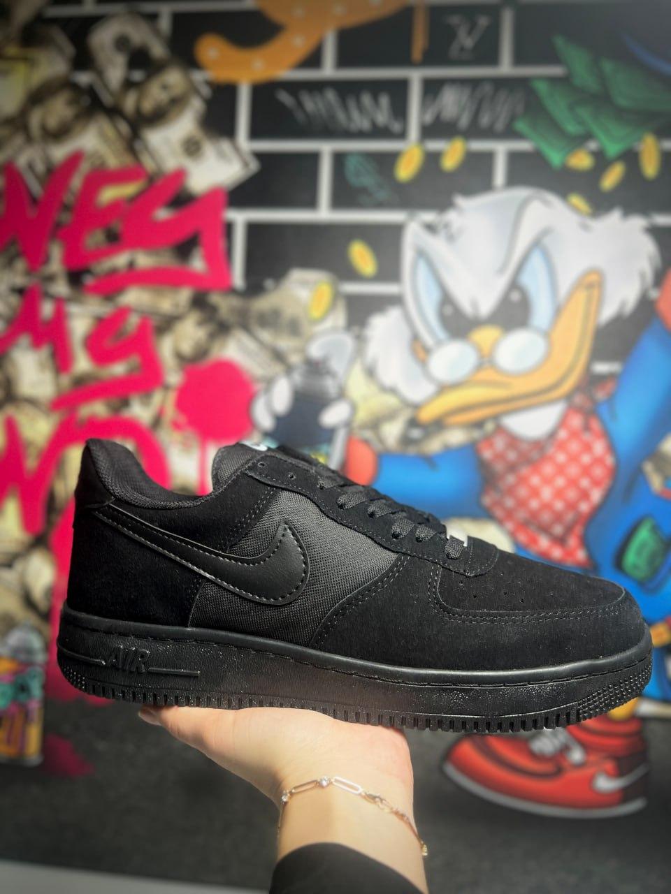 Nike Air Force 1 Black-v2