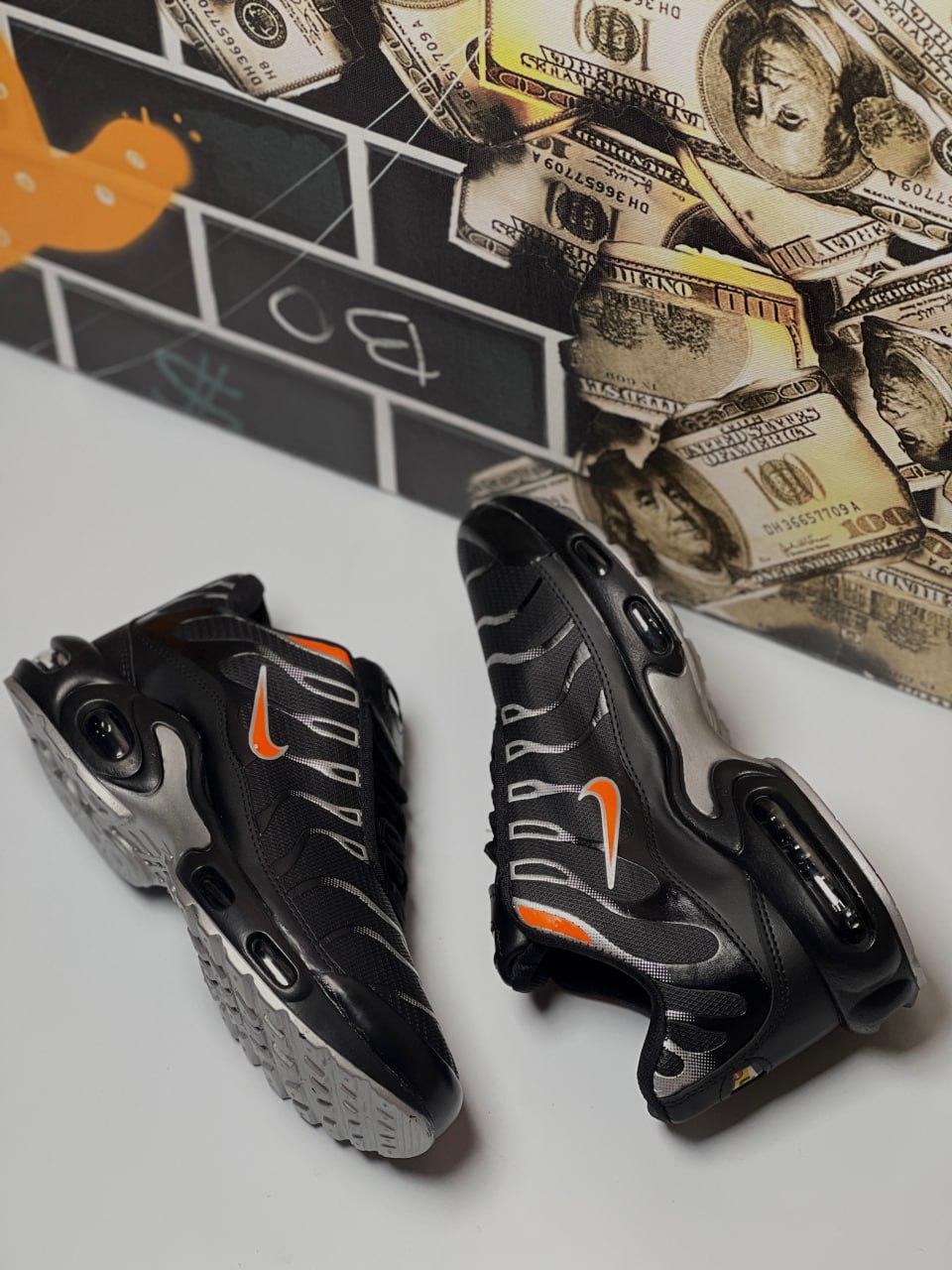 Nike Air Max Plus TN v2
