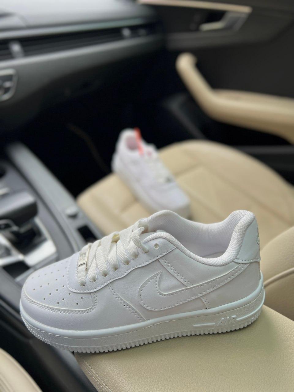 Nike Air Force 1 White-v2