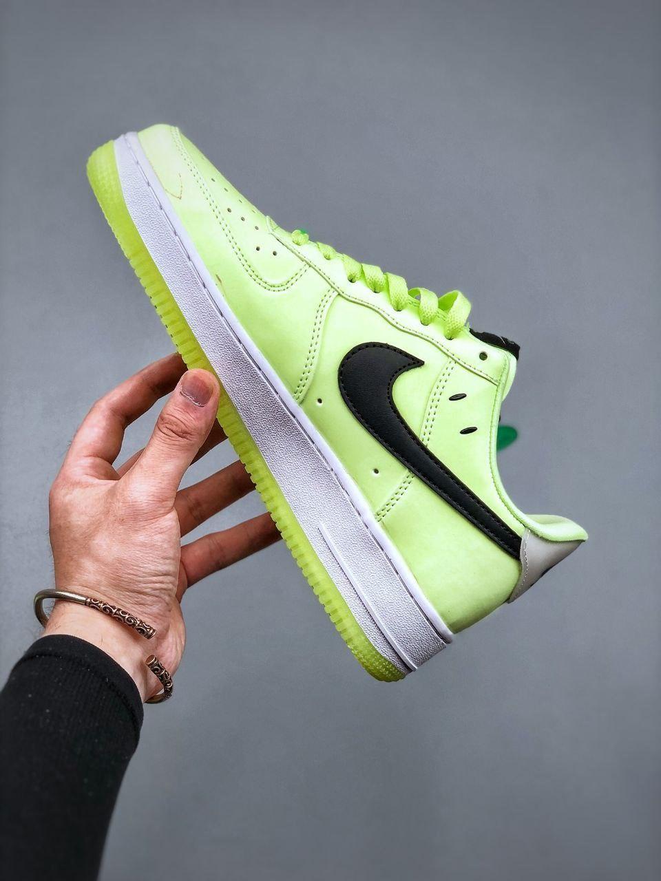 Nike Air Force 1 Low Smile