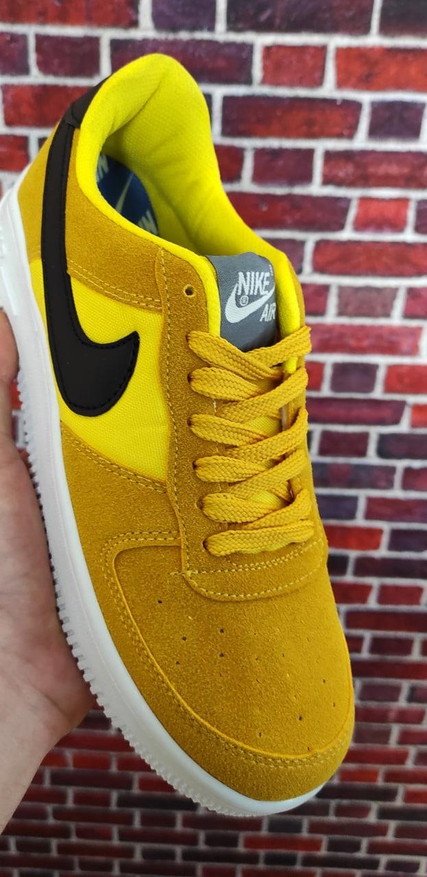 Nike Air Force 1