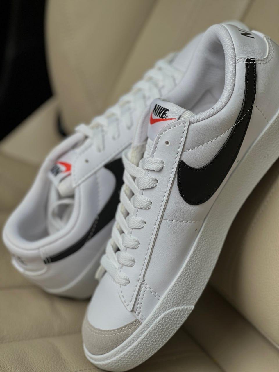 Nike Blazer Mid 77 Low
