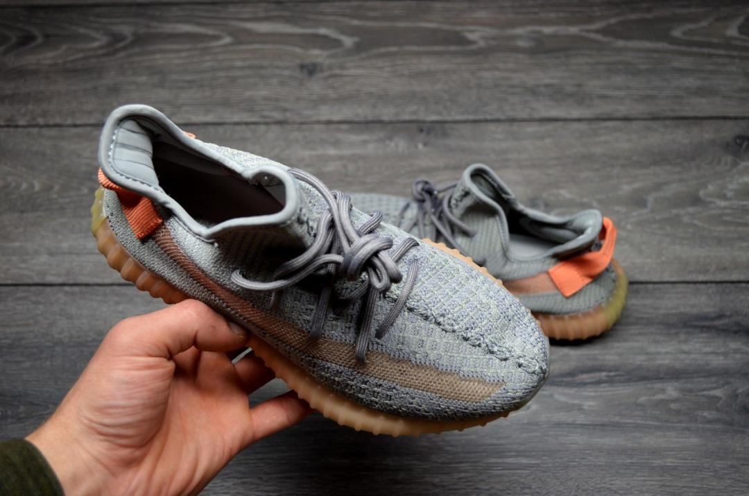 Adidas Yeezy Boost 350 V2 Cloud