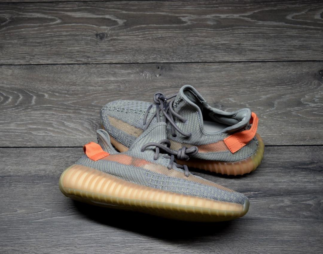 Adidas Yeezy Boost 350 V2 Cloud