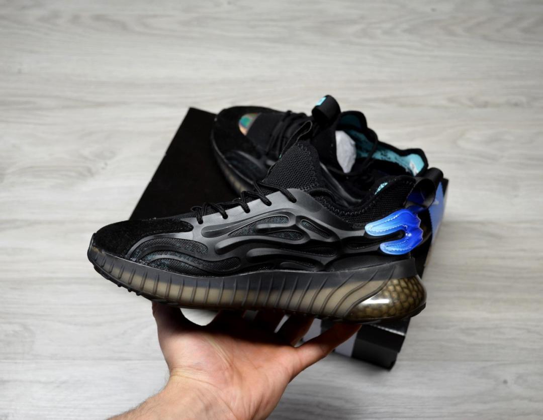 Adidas Boost Black